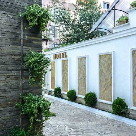 Tredi 18 Bed & Breakfast Tirana
